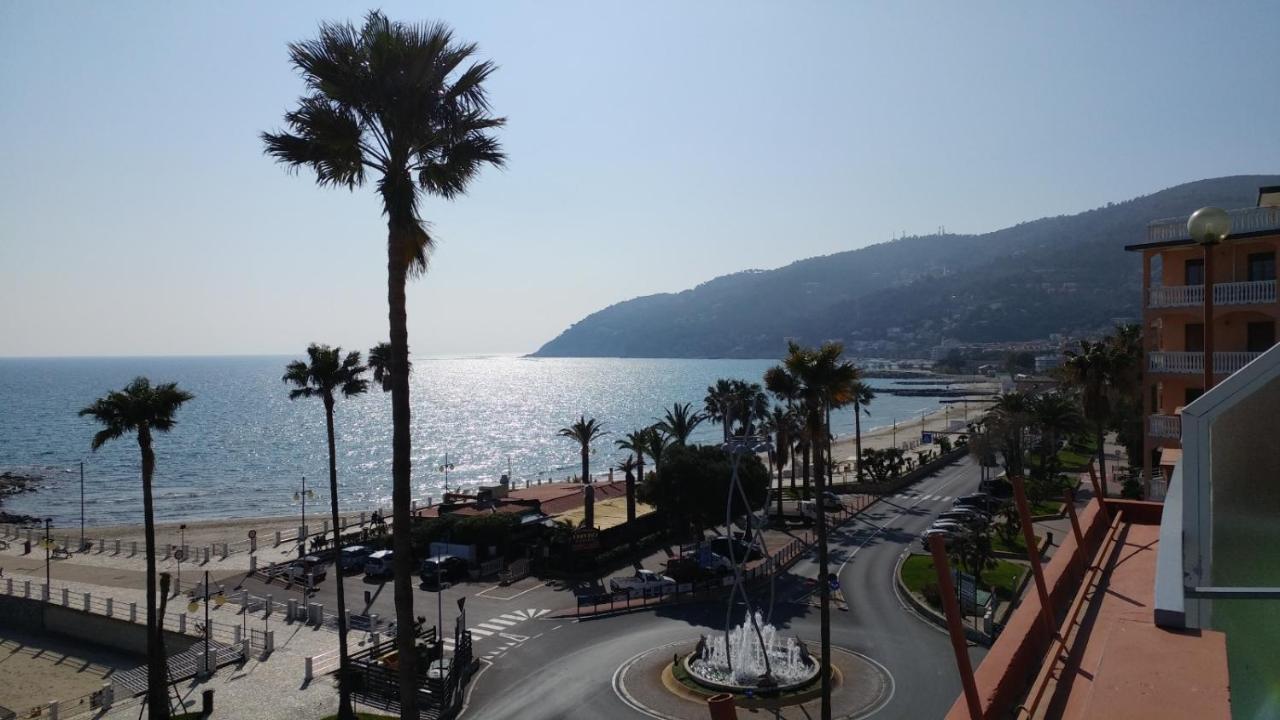 Moresco Hotel Marina dʼAndora